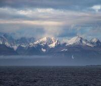 youtube是用户观看各种视频、老歌和电影的工具